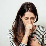Nervous cough: causes, symptoms to recognize it and effective remedies
